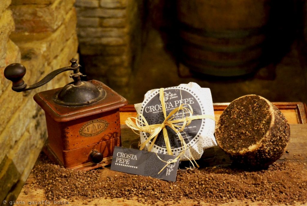 pecorino crostapepe